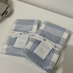 NWT, Caitlin Wilson Blue & White Pillow Shams (2)